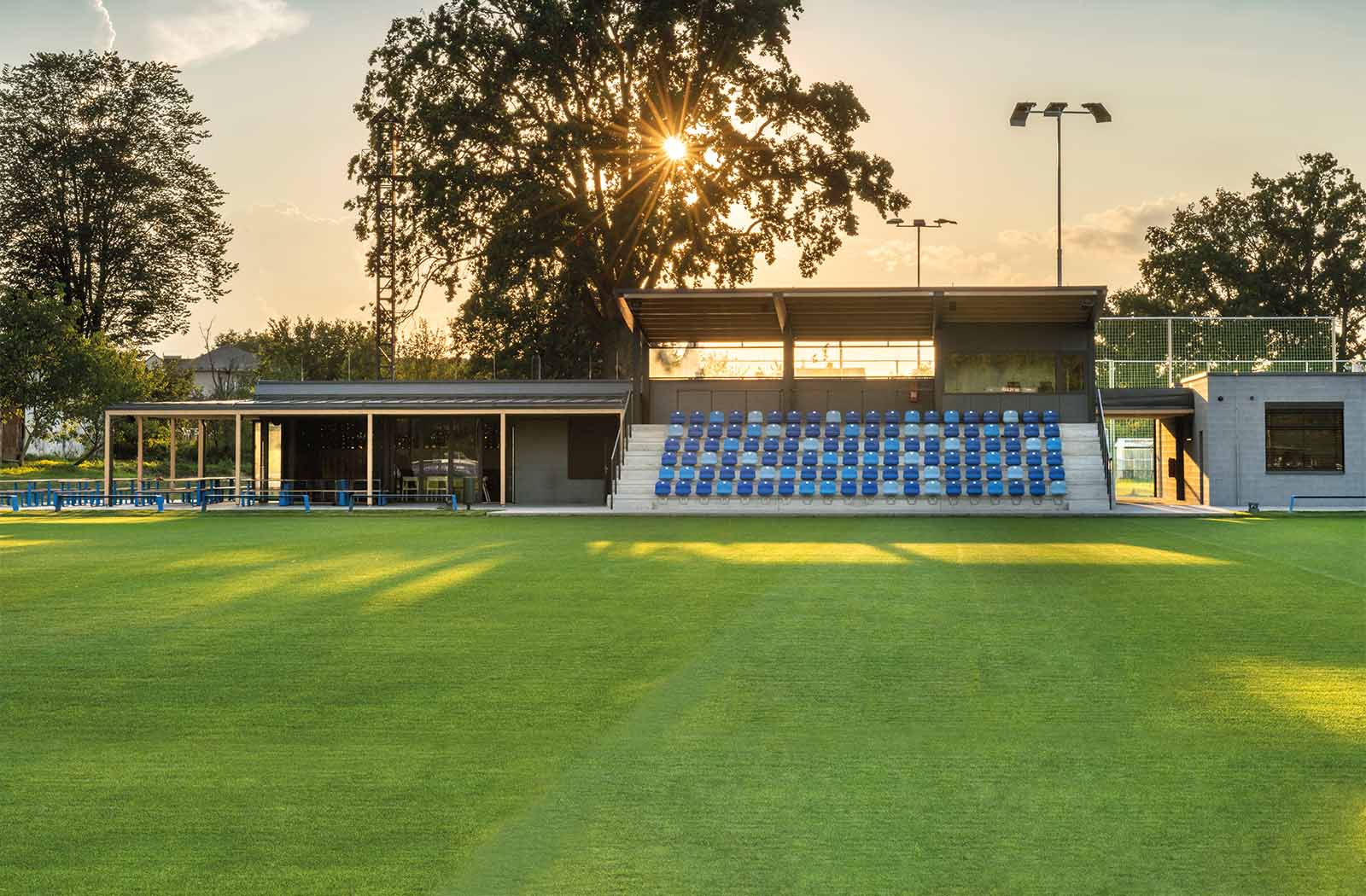 Kompletní rekonstrukce sportovního arálu Planá